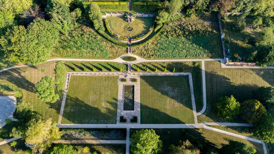 Ariel photo of the lily pond and orchard in Russell Gardens in summer.